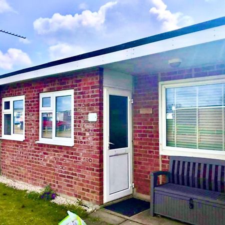 Grandad'S Chalet, California Sands, Scratby, Great Yarmouth Экстерьер фото